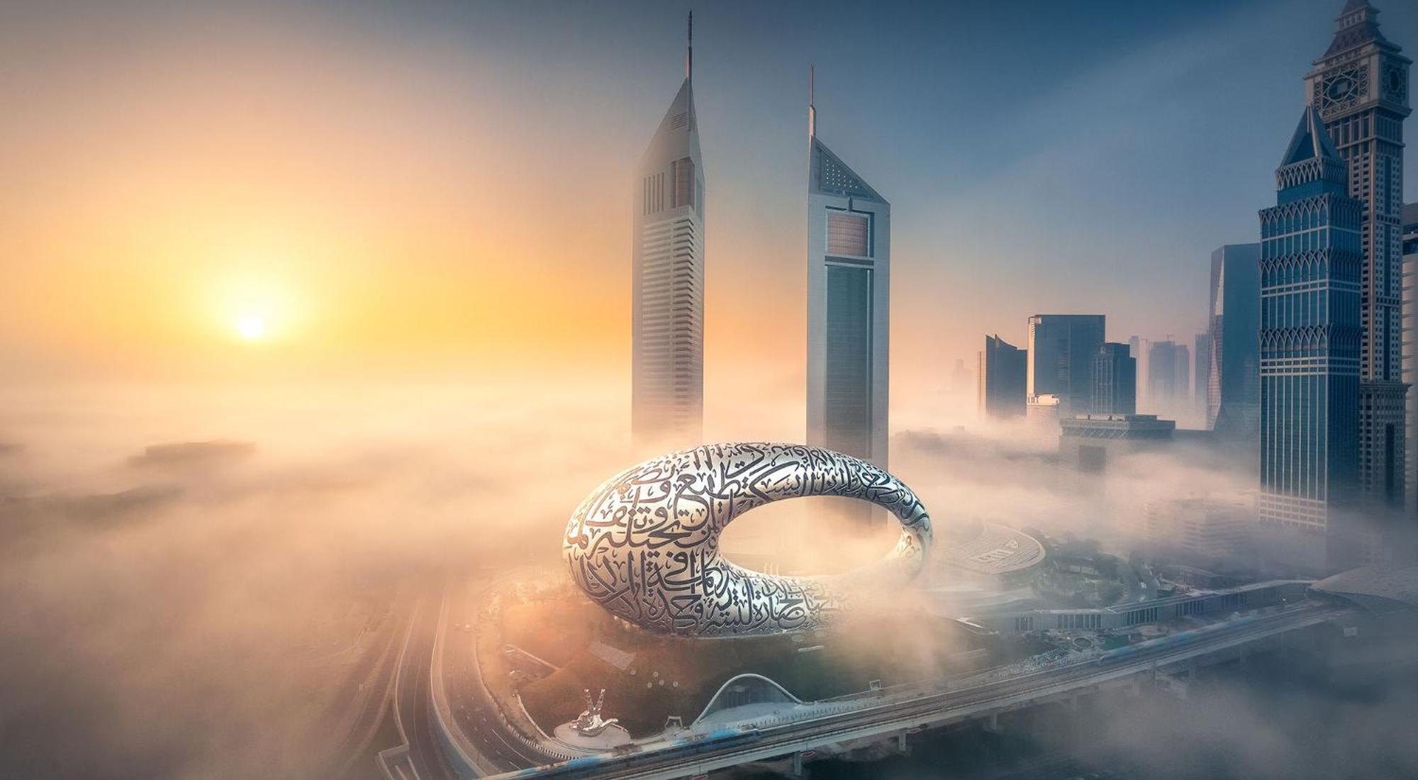 Alharaki Capsule Bed & Breakfast Dubai Bagian luar foto